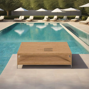Mesa de Madera Maciza de Teca para Exteriores Haven, Duradera, Resistente al Agua y a los Rayos UV, Ligera, para Espacios Exteriores Modernos - Product Image 1