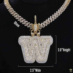 Meilleure vente élégant pendentif lettre en couches Moissanite bijou personnalisé parfait pour offrir une quantité en vrac - Product Image 6