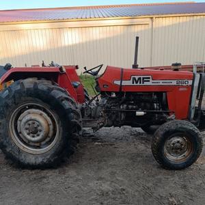 Tractor Agrícola MF 4x4 Usado Massey Ferguson 260/260 para Agricultura - Product Image 6