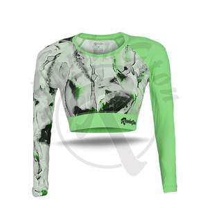 Top corto para mujer de alta calidad hecho con el mejor material camisas precio razonable bajo MOQ Top corto para mujer - Product Image 2