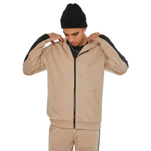 Dernier modèle de survêtement pour hommes Ensemble décontracté personnalisé Survêtement à coupe ample à la mode Ensemble de survêtement pour hommes pour l'extérieur - Product Image 4