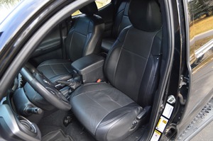 TRD S-port Doble Cabina 4x4 Usada en Buen Estado - Product Image 4