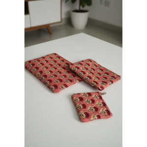 Ensemble de 3 pochettes plates Bohamin SustainablePretty Buti en coton imprimé à la main avec fermeture éclair, multifonctions, petite capacité, sacs utilitaires, cosmétiques - Product Image 2