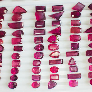 หิน Rubellite ธรรมชาติตัดแบบหลวมมีคุณภาพดี AAA เงางามมีสีแดงตัดได้อย่างสมบูรณ์แบบราคาถูก - Product Image 6