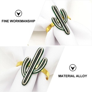 Servilletero verde con diseño de cactus con trabajo de cristal, Decoración de mesa elegante para el hogar, comedor, boda y fiesta, elegante y decorativo - Product Image 6