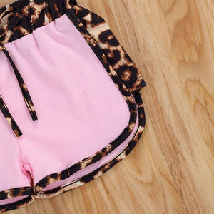 Camisa y pantalones cortos para mujer, ropa personalizada, camisetas para niña, conjunto deportivo de 2 piezas, disponible en una bonita combinación de colores - Product Image 6