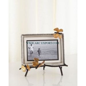 Vintage Brass Modern Designing <b>Large</b> Size Indoor Home Photo <b>Frames</b> Premium Quality Customized Shape Unique Photo <b>Frames</b> in India - Product Image 6