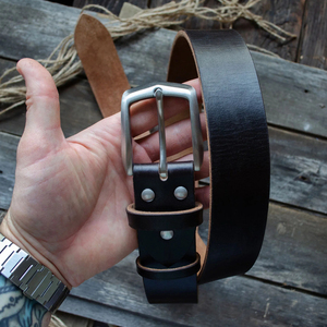 Cinturón Casual de Cuero Genuino para Hombre con Hebilla Cuadrada, Diseño de Serpiente de Alta Calidad, Transpirable y Ajustable - Product Image 1