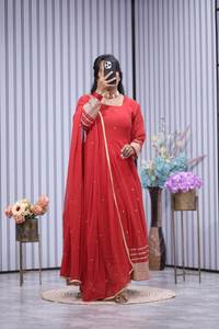 Women's Floral Printed <b>Maxi</b> Georgette Gown with Hand Design Wholesale Price From India Foil Print Method - Product Image 3