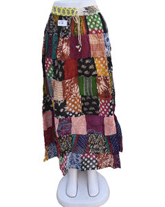 Jupe en coton patchwork taille unique, imprimé floral bohème, respirante, décontractée, à enrouler pour l'été, réversible avec taille naturelle - Product Image 2