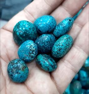 AAA +++ Rare Tibettan Turquoise Pierres Précieuses Perles Petit Trou Perles Gemmes Lisse Lâche Cabochon Perles Pour Bracelet Bijoux - Product Image 1