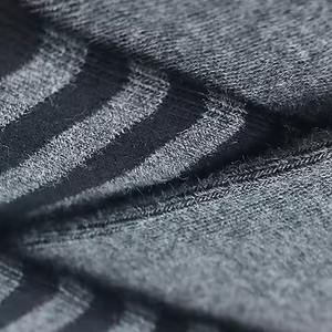 2025 Chaussettes de sport en polyester élégantes pour hommes les plus vendues en gros de bonne qualité multifonctionnelles antidérapantes - Product Image 3