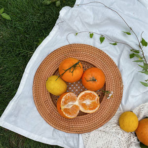 Tendance 2026 : Assiettes de présentation en rotin, sets de table bohèmes en rotin, sets de table et assiettes de présentation en osier, vente chaude OEM, directement de l'usine du Vietnam - Product Image 2