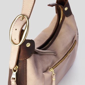 Sac hobo en cuir bicolore à motif vintage pour femmes, beige, sac à bandoulière, fermeture éclair, sangle réglable, résistant à l'eau - Product Image 4