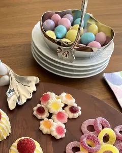 ชามโลหะตกแต่งขัดเงาสไตล์โมเดิร์นหรูหราทำมือ สำหรับงานแต่งงาน ตลาดอาหาร วินเทจ รอยัล ปลอดภัยโดย Zahid Exports ชุบเคลือบ - Product Image 2