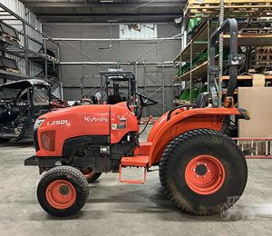 Tracteur à roues d'occasion KUBOTA L2501 2021, moteur et boîte de vitesses 80 CV avec pompe et roulement, prêt à être expédié - Product Image 4