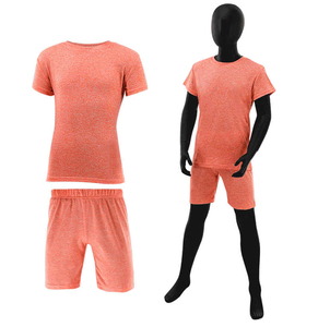 Conjunto de Uniforme de Fútbol Personalizado de Alta Calidad y Económico, 100% Poliéster, Cuello Redondo, Unisex para Adultos, con Nombre y Número de Equipo Personalizados - Product Image 1