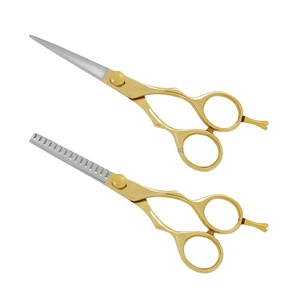 Ciseaux de toilettage pour animaux de compagnie en acier inoxydable de haute qualité |   Outils de beauté personnalisés pour les soins capillaires, dorés - Product Image 1