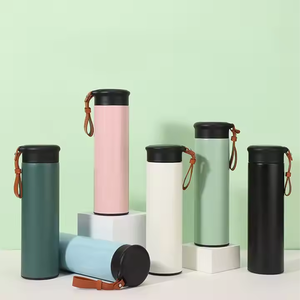 Gobelet avec couvercle torsadé rond - Product Image 1