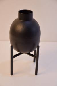 Maceta Pequeña de Hierro Fundido Hecha a Mano, Diseño Clásico, Molde para Plantas, Flores Artificiales, Recubrimiento en Polvo Negro, Personalizada de Fábrica - Product Image 2