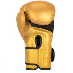 Gants de boxe personnalisables avec logo personnalisé noir et doré durables pour les arts martiaux - Product Image 3