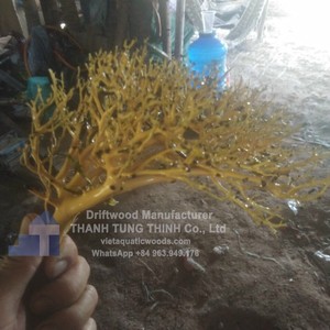 Décorations d'aquarium uniques en bois flotté naturel irrégulier, durables et écologiques, fabriquées au Vietnam - Product Image 2