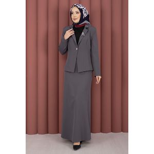 Conjunto Casual de Dos Piezas para Negocios, Chaqueta Blazer Gris y Falda con Decoración de Botones, Tela de Crepé Doble - Product Image 3