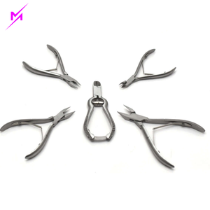 Ensemble d'instruments de base pour les ongles, ensemble manuel en acier inoxydable réutilisable, écologique, fabriqué par Medzora Surgical - Product Image 1