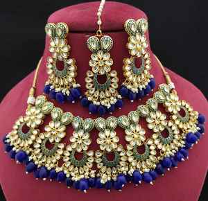 Élégant ensemble de colliers de mariage Kundan Chokar motif moderne chaîne de bambou perle en laiton lourd-Design personnalisable pour les mariages - Product Image 5