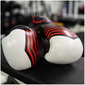 Guantes de boxeo de entrenamiento de cuero PU de alta calidad 100% profesional Guantes de boxeo unisex Guantes de boxeo ajustados ajustables - Product Image 5