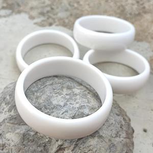 Último brazalete de resina de color verde oscuro para mujeres y niñas, pulsera y brazaletes de resina para regalo con artesanía de media luna - Product Image 1