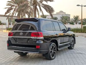 Toyota Land Cruiser GXR 2018 Nuevo/Usado, Transmisión Automática, 400-499 HP, 7 Plazas - Product Image 6