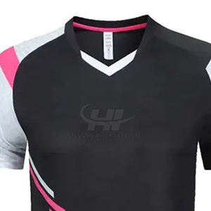 ชุดเทนนิสโพลีเอสเตอร์ประสิทธิภาพสูง ดีไซน์ระบายอากาศได้ดี ปรับแต่งได้ตามต้องการ รวดเร็ว สวมใส่สบาย ทนทานยาวนาน - Product Image 5