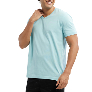 Cool Men's V-Neck Set-Ajuste de verano fácil, ideal para días de playa, presenta textura suave, ideal para ofertas al por mayor - Product Image 3