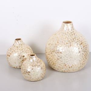 Handicraft Mother Of Pearl <b>Vase</b> Ivory <b>Mosaic</b> Flower Design Handmade Decorative Pot For Wholesale Hotel Decoration And Home Decor - Product Image 5