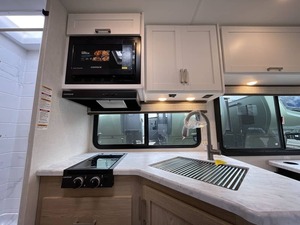 Nuevas Caravanas de Viaje T-h-o-r F-r-e-e-d-o-m E-l-i-t-e 28H-Z-F 2026, Casas Rodantes para Exteriores, Campers RV - Product Image 4
