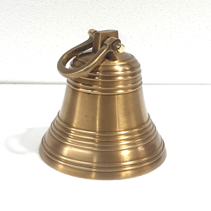 Campana Náutica de Latón para Entusiastas de la Decoración Marina, que Realza el Interior con un Auténtico Encanto Náutico - Product Image 6