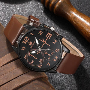 Ensemble de 5 montres-bracelets sport rétro pour hommes, tendance avec grand cadran à quartz, logo personnalisé, bracelet en plastique et cuir de luxe, livré en boîte - Product Image 4