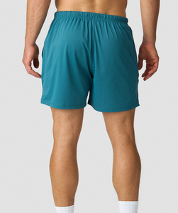 Short en maille Active bleu pour homme avec poches zippées en matériau à séchage rapide et stretch confortable pour l'entraînement et la course à pied - Product Image 3