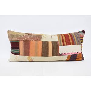 Coussin décoratif tissé multicolore en laine patchwork Kantha 16x36 pouces avec motif vintage - Product Image 1