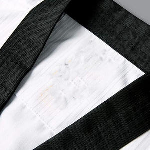 Kimono de Jiu Jitsu personnalisé uniforme d'arts martiaux léger BJJ Gi MMA pour hommes et femmes vêtements d'entraînement durables - Product Image 4