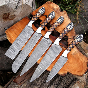 Ensemble de couteaux de chef en acier Damas à 67 couches haute performance, poignées ambidextres, design durable - Ensemble de cinq pièces personnalisable pour - Product Image 6