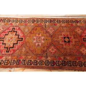 2.9x9.7 ft Rug, Vintage Turkish <b>Runner</b> Rug, <b>Red</b> Herki Wool Rug - Product Image 3