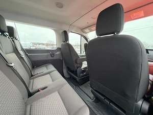 IMPRESIONANTE FORD TRANSIT 2023 DE 13 PASAJEROS, 350 XLT, TECHO BAJO, LB, RWD, MOTOR AUTOMÁTICO, ASIENTOS DE CUERO - Product Image 4