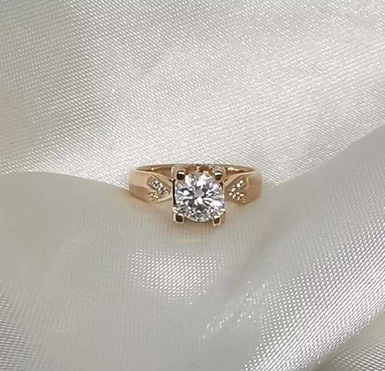 ทอง14K สีเหลือง