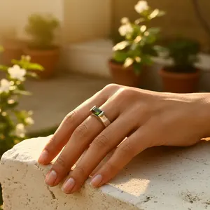 Anillo de Plata Moderno para Hombre con Incrustaciones de Piedras Preciosas Verdes, Chapado en Oro, Estilo Religioso, Joyería de Cobre y Latón, a la Moda para Niños - Product Image 2