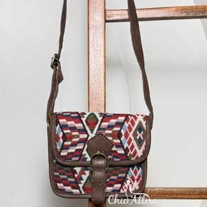 กระเป๋าถือหนังแท้ของ2025ใหม่สำหรับสุภาพสตรีกระเป๋าทรงสี่เหลี่ยมขนาดเล็กดีไซน์แฟชั่นสำหรับสุภาพสตรี - Product Image 1