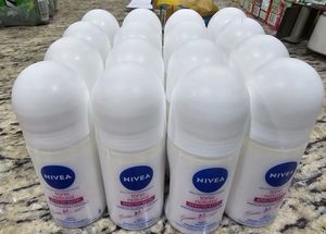 ACHETER D'ORIGINE Nivea Aclarado 4 pack (blanchiment) Roll on antitranspirante Efecto Satin 50ML - Product Image 2