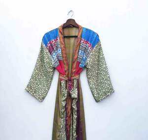 Vestido Kimono de Seda Elegante, Vintage, Bohemio, Indio, para Mujer, con Estampado Floral Personalizado, Cuello en V, Ropa de Dormir, con Talla Personalizable - Product Image 1