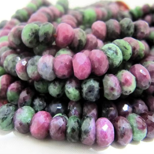 Cuentas facetadas de zoisita de rubí genuino natural, tamaño de 7-8mm, Color verde, hebra de 8 pulgadas, cuentas de piedras preciosas por hebra - Product Image 1